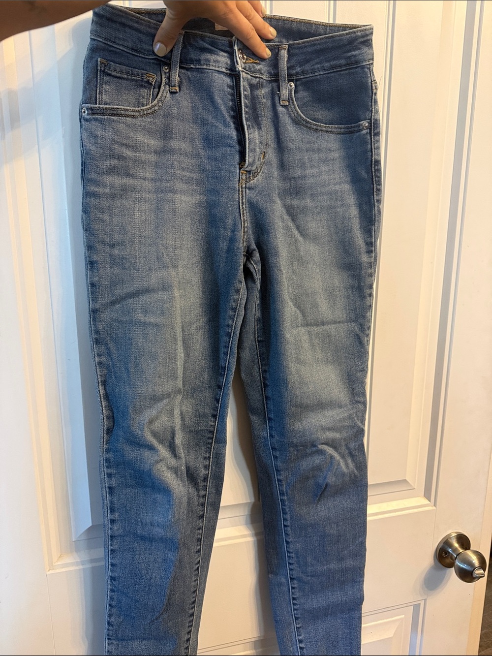 Slim High-Rise Women’s Skinny Jeans — Medium Blue